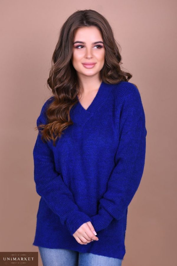 Купити жіночий светр з довгим рукавом кольору електрик великих розмірів на свято оптом