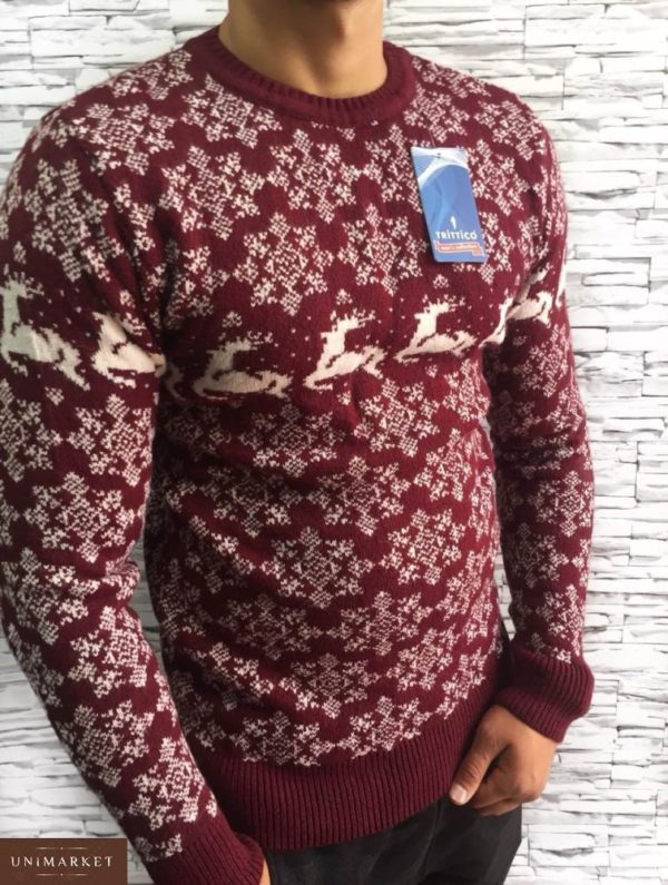 Замовити чоловічий светр зимовий з оленями бордового кольору дешево