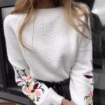 Заказать женский свитер плотной вязки белого цвета недорого