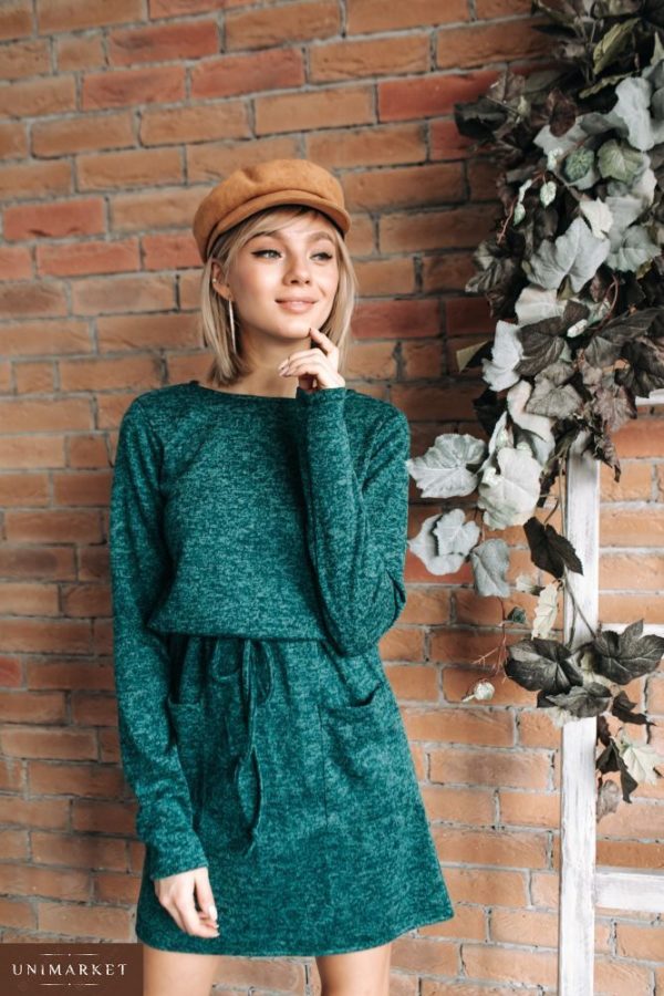 Купить женское платье с карманами из ангоры зеленого цвета дешево