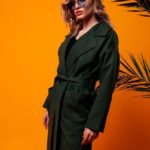 Придбати жіночу весняне пальто з турецького кашеміру з поясом на підкладці кольору хакі дешево