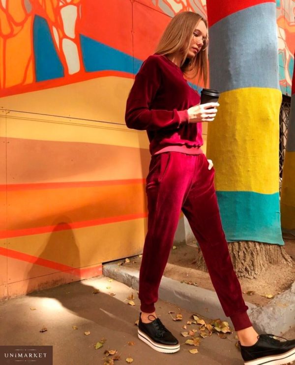 Придбати жіночий прогулянковий спортивний костюм з оксамиту турецького бордового кольору дешево