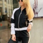 Купити дешево жіночий чорно-білий костюм з лампасами спортивний оптом Україна