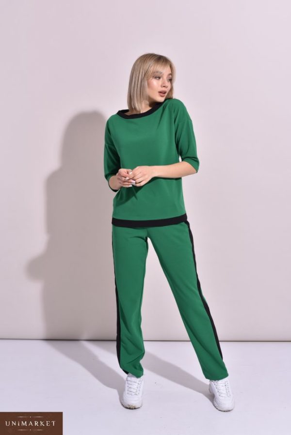 Приобрести женский спортивный костюм зеленого цвета больших размеров с контрастной отделкой из креп дайвинга оптом Украина