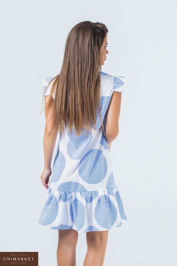Заказать недорого женское летнее платье с оборкой в полоску бело-голубую из софта в подарок
