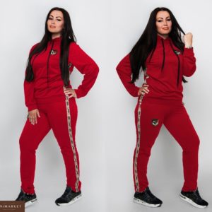 Придбати жіночий костюм спортивний з трикотажу двухніткі з боків з лампасами кольору червоного батал оптом Україна