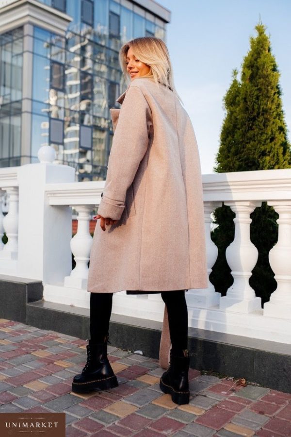 Приобрести в интернет-магазине женское бежевое пальто на сатиновой подкладке дорогой с поясом дешево