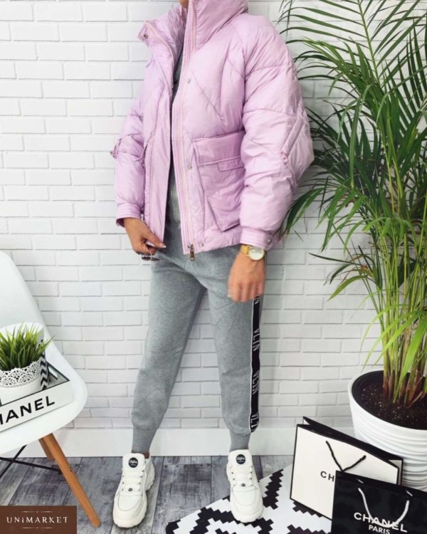 Заказать недорого куртку женскую из плащевки с холофайбер наполнителем цвета розового дешево
