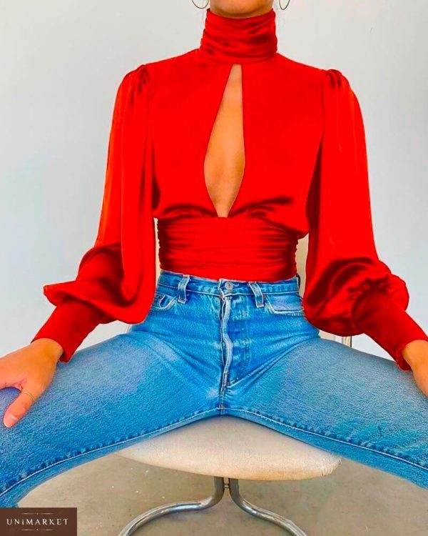 Придбати жіночу червону шовкову блузу з об'ємними рукавами і відкритою спиною в Україні