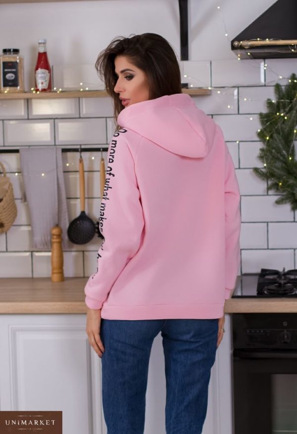Приобрести в интернет-магазине теплый женский худи-свитшот удлиненный на флисе розового цвета дешево