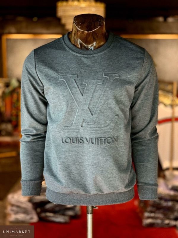 Заказать оптом мужской свитер Vuitton Louis с тиснением объемным серого цвета батал недорого