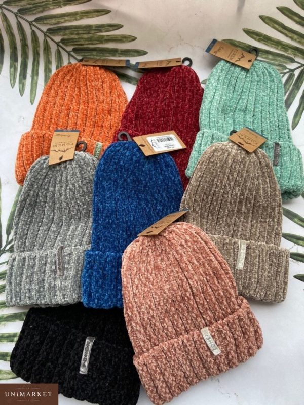 Придбати в інтернет-магазині жіночу шапку велюрову всіх кольорів дешево