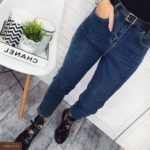 Замовити в подарунок жіночі джинси з ременем з стрейч джинса на флісі синього кольору оптом Україна