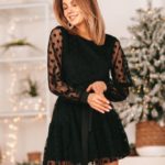 Придбати в інтернет-магазині жіночу сукню з підкладкою в сітку горох чорне на новий рік дешево