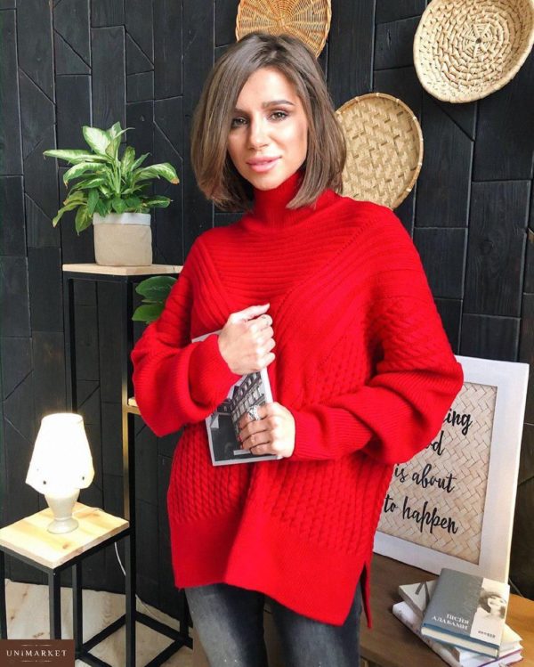 Заказать в подарок женский свитер красный оверсайз с горлом высоким дешево