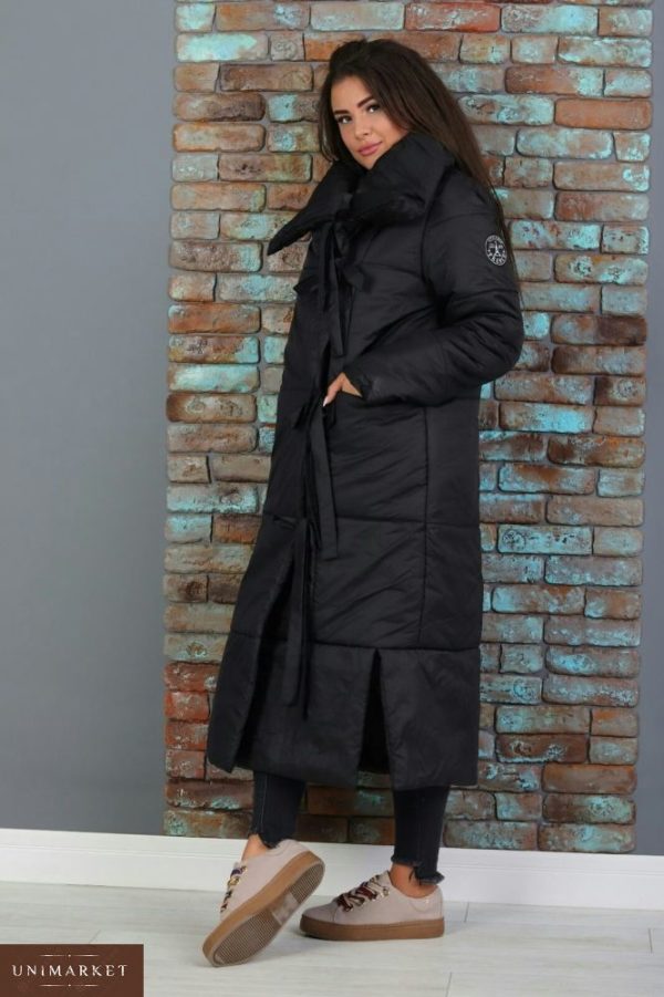 Приобрести недорого женскую зимнюю куртку из плащевки на синтепоне черного цвета оптом Украина