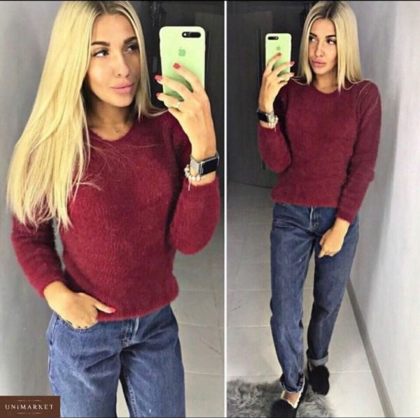 Придбати недорого жіночий пухнастий светр з стрейч котону коричневого кольору оптом Україна