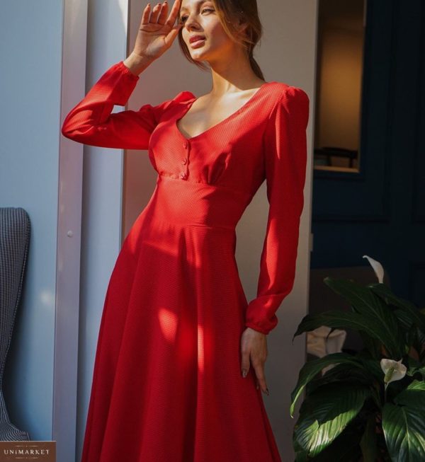 Заказать онлайн красное женское дешевое платье миди в горох
