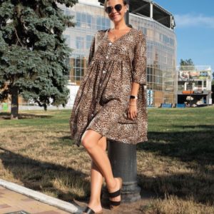 Приобрести недорого женское платье свободного кроя с леопардовым принтом оптом Украина