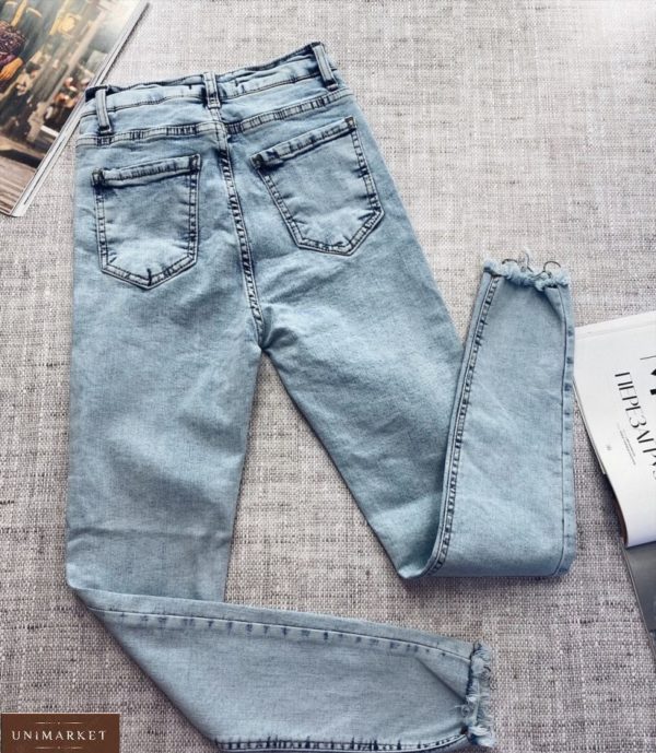 Заказать женские джинсы скинни с рваными коленями светлые онлайн дешево
