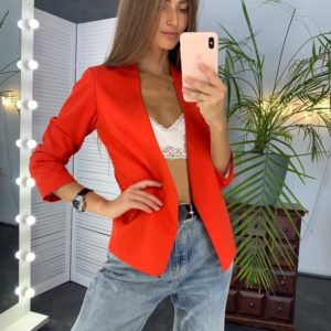 Заказать женский пиджак на качественной подкладке с карманами красный в Украине