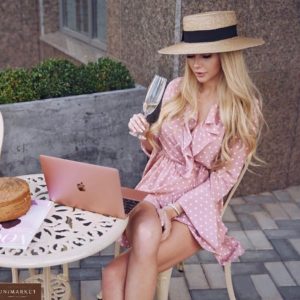 Заказать онлайн розовое женское платье мини в горох на запахе с рукавами клеш в Украине