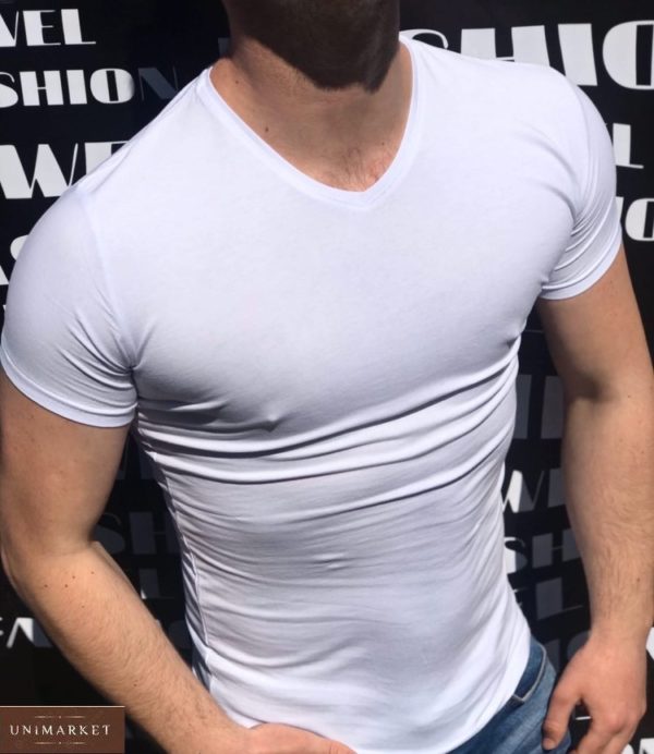 Заказать белую мужскую базовую футболку с V-образным вырезом (размер 46-52) недорого