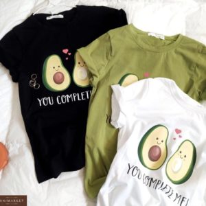Замовити чорну, зелену, білу жіночу футболку з принтом дві половинки авокадо в інтернет-магазині