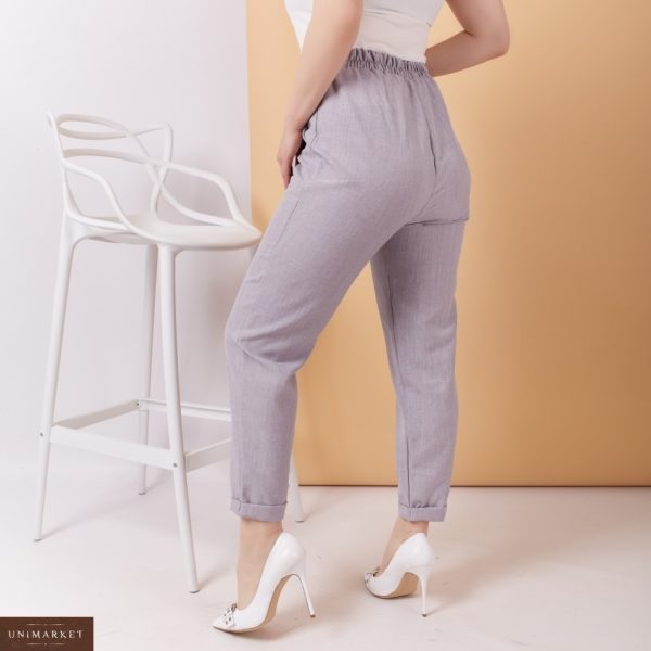 Придбати світло-сірі жіночі стильні укорочені брюки з льону з поясом (розмір 48-58) вигідно