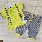 Заказать детский желтый комплект: футболка с подтяжками+полосатые штаны по скидке