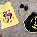 Приобрести желтый детский костюм: шорты+майка с принтом Микки Маус онлайн