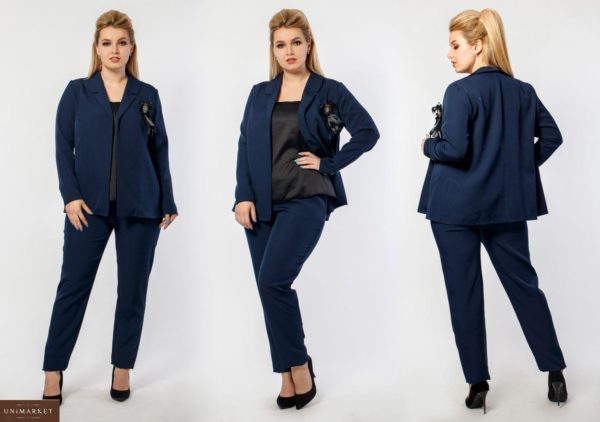 Приобрести синий женский брючный костюм тройка: брюки+майка+пиджак (размер 48-60) недорого