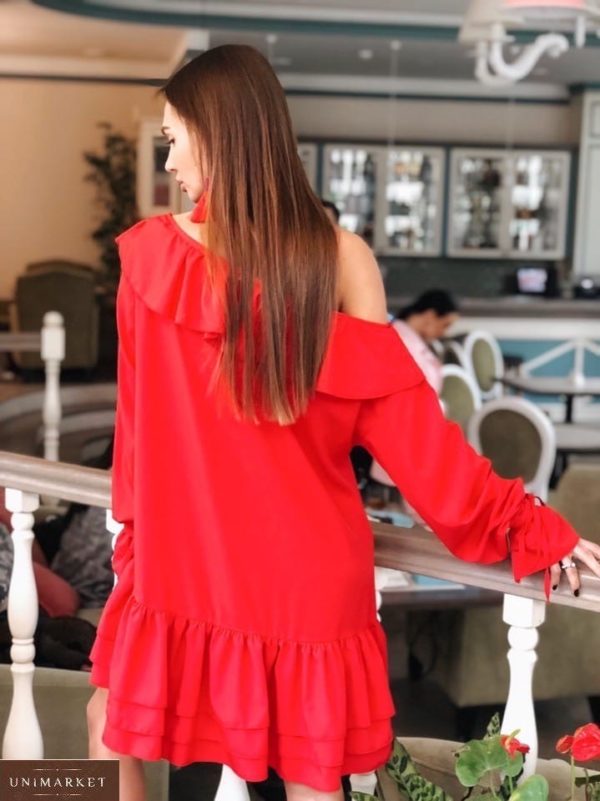 Купить красное женское оversize платье с рюшами на одно плечо хорошего качества