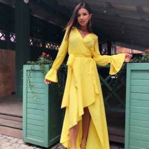 Замовити жовте жіноче довге плаття на запах з рукавами-дзвіночками у Львові