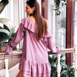 Приобрести лиловое женское оversize платье с рюшами на одно плечо по низким ценам