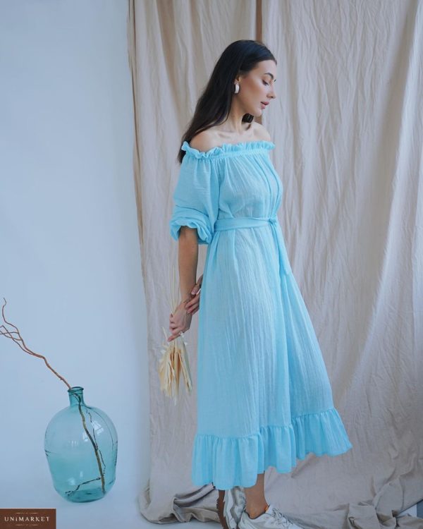 Заказать голубое женское хлопковое платье миди с открытыми плечами и длинным рукавом недорого