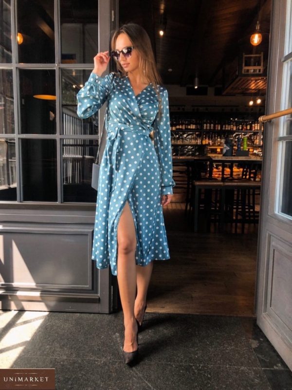Заказать голубое женское шелковое платье в горошек на запах в Украине