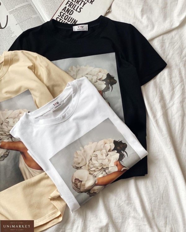 Купити чорну, білу, беж жіночу стильну футболку з квітковим принтом в Україні