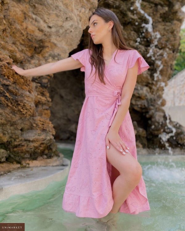 Приобрести розовое женское льняное платье на запах с поясом и оборками (размер 42-50) недорого