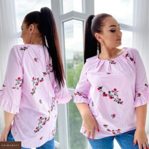 Замовити рожеву жіночу блузку з бавовни з рукавом реглан з вишивкою (розмір 50-56) в Україні