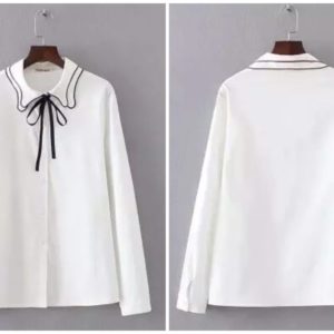 Заказать женскую белую блузку из хлопка с оригинальным воротником онлайн