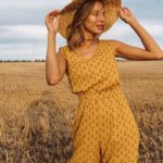 Замовити жовтий комбінезон річний для жінок з віскози в Україні