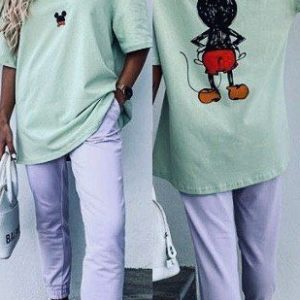 Заказать фисташковый женский прогулочный костюм с принтом Микки Маус на спине онлайн