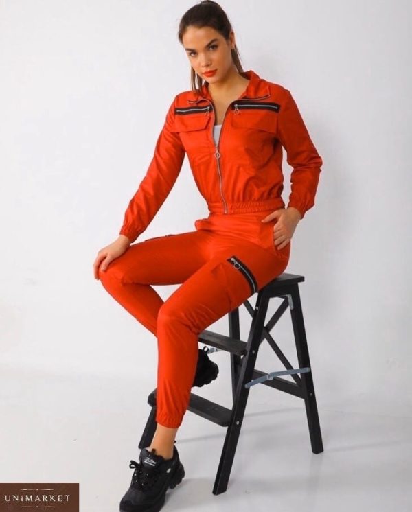 Приобрести красный Спортивный костюм из плащевки со змейкам для женщин выгодно
