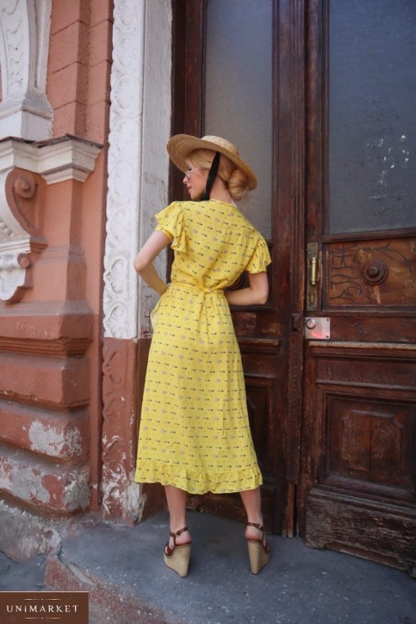 Придбати жіночу сукню з штапеля на запах жовту з пишними рукавами (розмір 42-54) по знижці