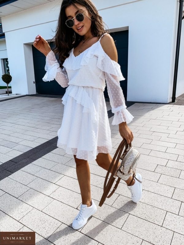 Купити жіночу білу повітряну сукню міні в горошок в Україні