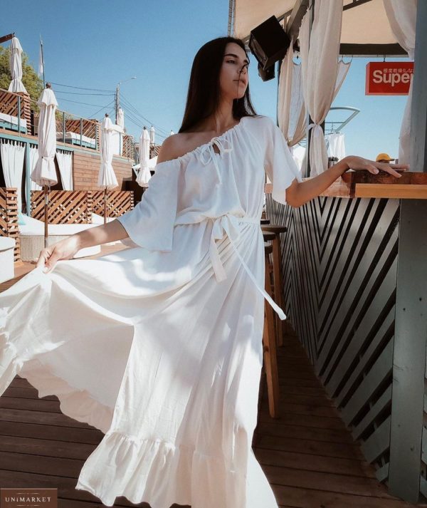 Приобрести женское воздушное с поясом летнее белое платье из жатого льна размера 42-52 недорого
