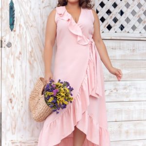 Заказать розовое женское платье из натурального льна в романтическом стиле на запах (размер 50-64) недорого