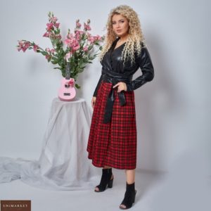 Придбати для жінок плаття міді з поясом червоне / чорне з еко шкіри і трикотажу (розмір 50-56) в Україні