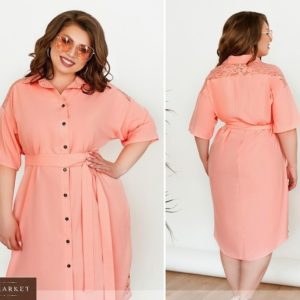 Приобрести персиковое женское платье-рубашка из софта с поясом (размер 48-66) в интернете